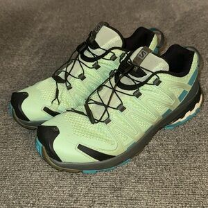 Salomon Shoes